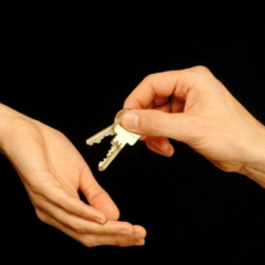 How Many People Hold the Keys to Your House?