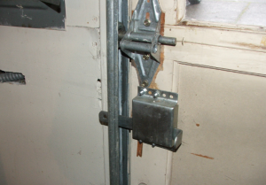 garage-lock